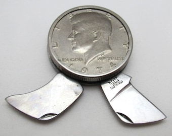 Vintage Kennedy 1974 Half Dollar Coin Novelty Pocket Double Folding Penknife, Taylor Cutlery Brands, Japan Stainless Steel.