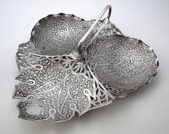 Rare Indian Kashmiri Antique Solid Silver Chinar Leaf Sweetmeat Bon Bon Dish Bowl 19th Century