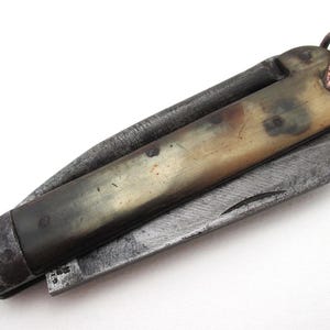 Navaja multiusos militar australiana antigua: Victorian Sheffield, Burch & Sons