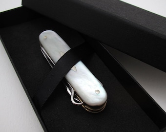 John Derby & Sons Sheffield Victorian Antique c1890 Multi-Tool Folding Pocket Penknife, Mother of Pearl, High Carbon Steel