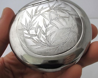 Antique Chinese Export 1910 Solid Silver Pocket Snuff/Tobacco Squeeze Box by Wang Hing, 80g.