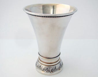 Swedish Vintage Eric Löfman Solid Silver Plain Vase Beaker 20th-Century Modernist 1977.