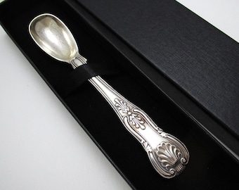 Rare Large Antique Victorian Solid Sterling Silver Mustard Pot Salt Spoon, English King's Diamond Shell pattern. Chawner & Co, 1844.