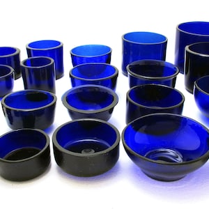 2 1/2&quot; to 2 3/4&quot; Diameter. Replacement CIRCULAR/ROUND Bristol Cobalt Blue Glass Liner for Silver Salt/Inkwell/Mustard Pot