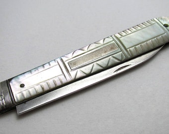 Beautiful Georgian 1830 Sterling Silver Mother of Pearl Large Fruit Penknife, Atkin & Oxley.