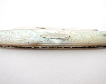 Victorian (1900) Solid Sterling Silver Mother of Pearl MOP English Birmingham Folding Penknife.