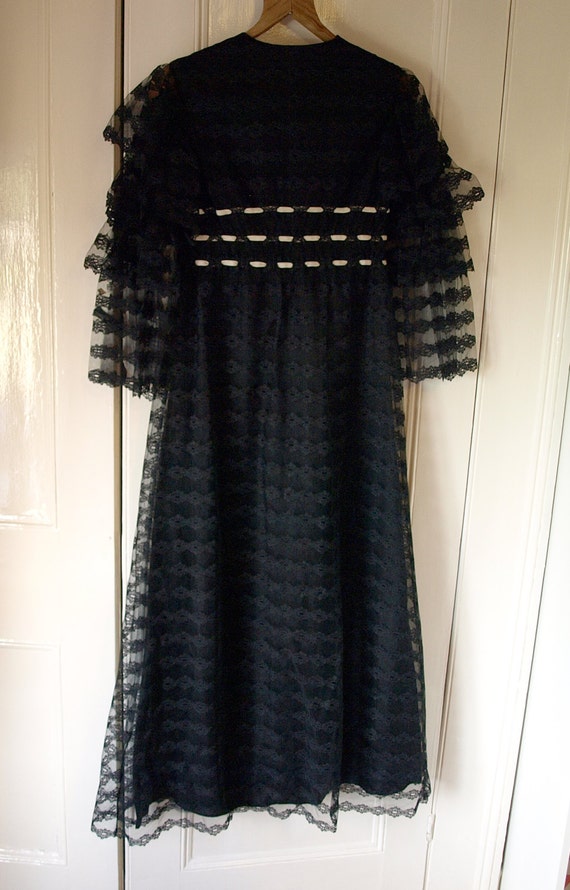 Vintage 1960s Handmade Black Lace Evening Dress - image 3