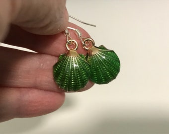 Beach Clamshell Earrings, Handmade Earrings, Green Clamshells Earrings, Women Clamshells Earrings, Teenage Girls Clamshell Earrings