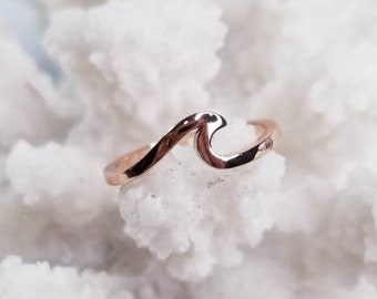 Bijoux Wave. Bague wave en or rose, bague wave en argent sterling, bijoux en océan, bagues de plage, cadeaux uniques, bagues de taille 7, bagues boho