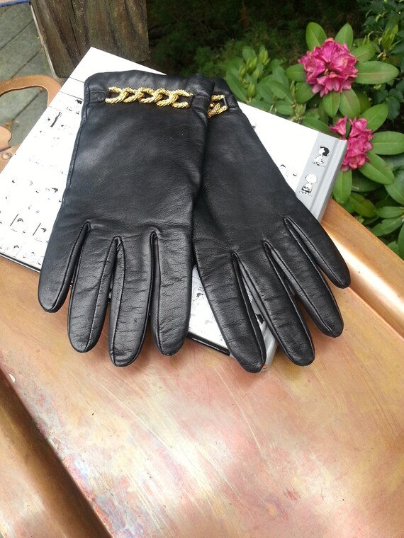 designer gloves womens