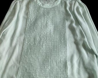 Beautiful Vintage Mint Green Sheer Ladies Top - Blouse
