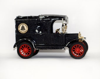 ERTL 1913 model T DIE CAST van Bell Telephone bank ORIGINAL box /& complete NEW