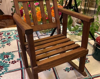 Mecedora infantil vintage estilo misión, mecedora de madera, rústica, decoración de granja.