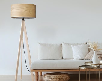 Lampa podłogowa Tripod Klosz z forniru dębowego Drewniana lampa podłogowa