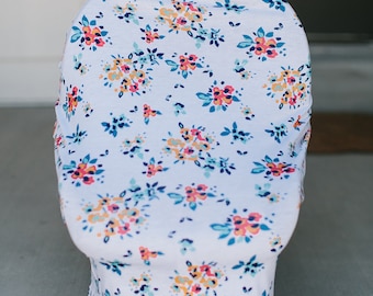 3-in-1 Stretchy Baby Nursing Cover, Car Seat Canopy, and Shopping Cart Cover (WHITE FLORAL)
