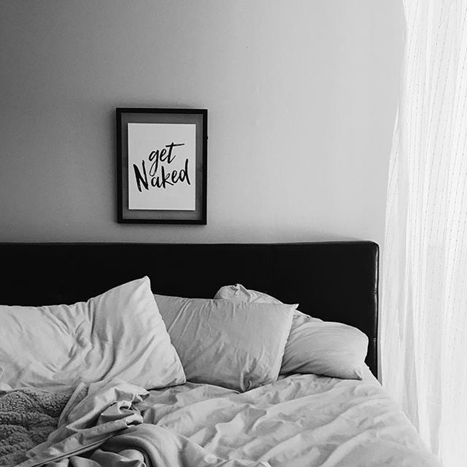 mise a nu 8 lettres