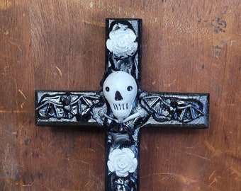 Skull Gothic Cross, Occult Decor, Satanic Decor, Gothic Decor, Horror Decor, Crucifix, Altar Decor, Witchy Decor, Halloween Decor