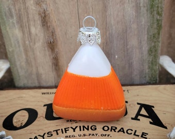 4er Set Candy Corn Ornament, Gothic Dekor, Wohndekor, Satanisches Dekor, Krampus Dekor, Weihnachtsschmuck, Horror Dekor, Halloween Ornamente