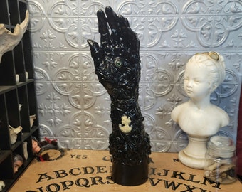 Green Eyed Witch Hand, Witchy Decor, Halloween Decor, Altar Decor, Occult Decor, Oddities, Home Decor, Gothic Decor, Skull Decor