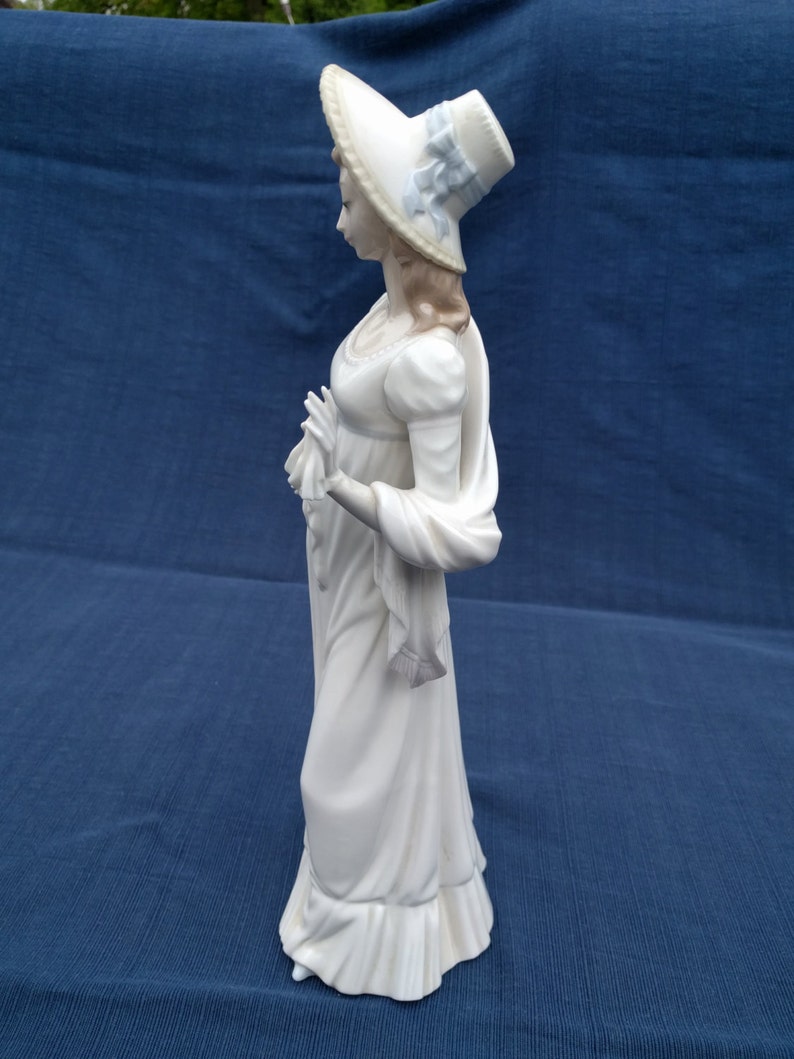LLadro Figurine Retired Dainty Lady Glazed 4934 Vintage Etsy