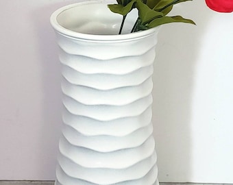 Tall White Glass Vase, Vintage Vase, White Glass Vase, Sculptured Vase, Cylinder Vase, Hand Painted White Vase 10 in, Décor, Curvy Vase