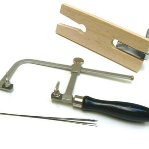 Jewelers Saw Frame Bench Pin & Saw Blades Jewelry Kit Saw frame Sawblades and Pin