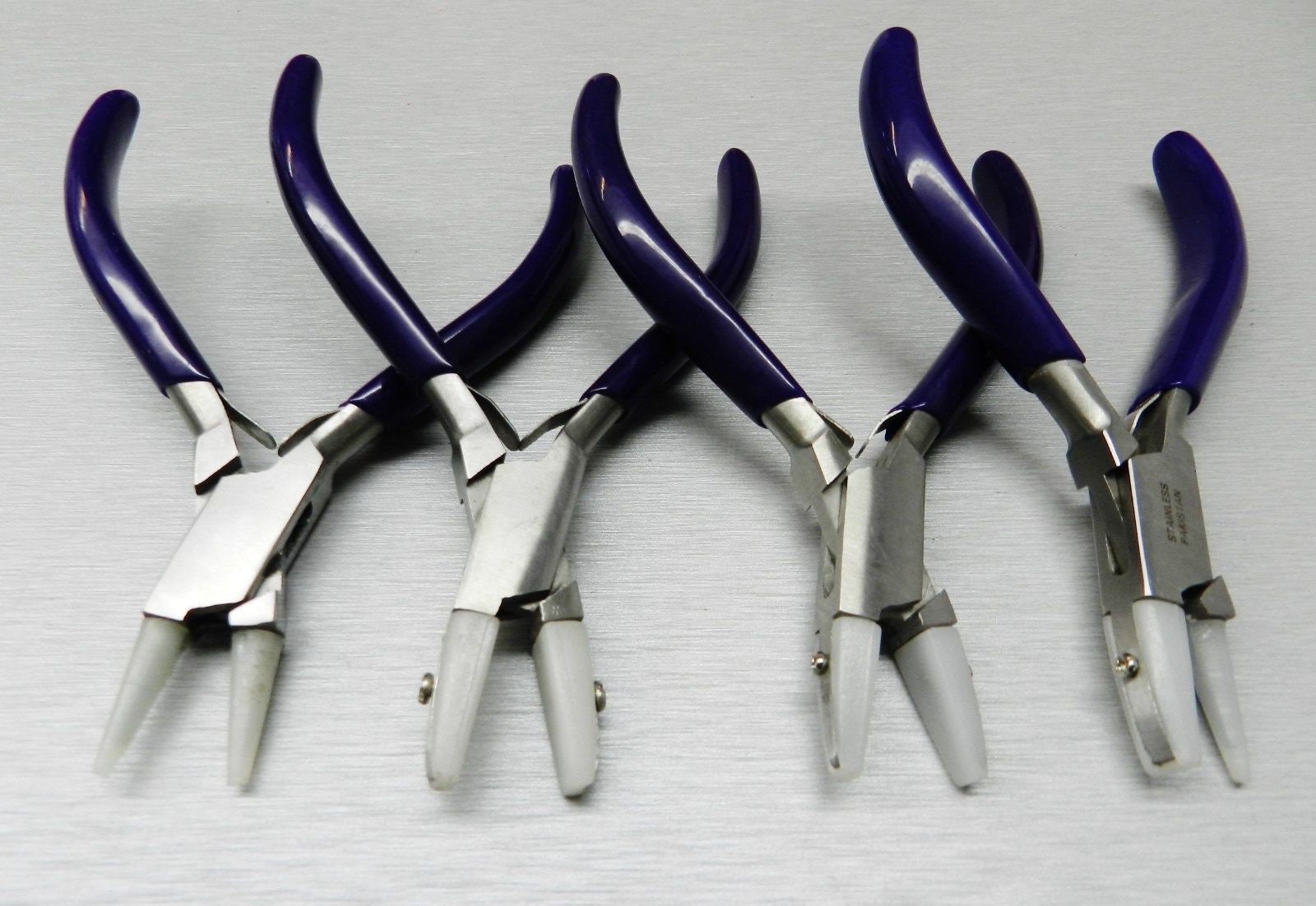 Professional Stainless Steel Prevent Injury Flat Nylon Jaw Pliers