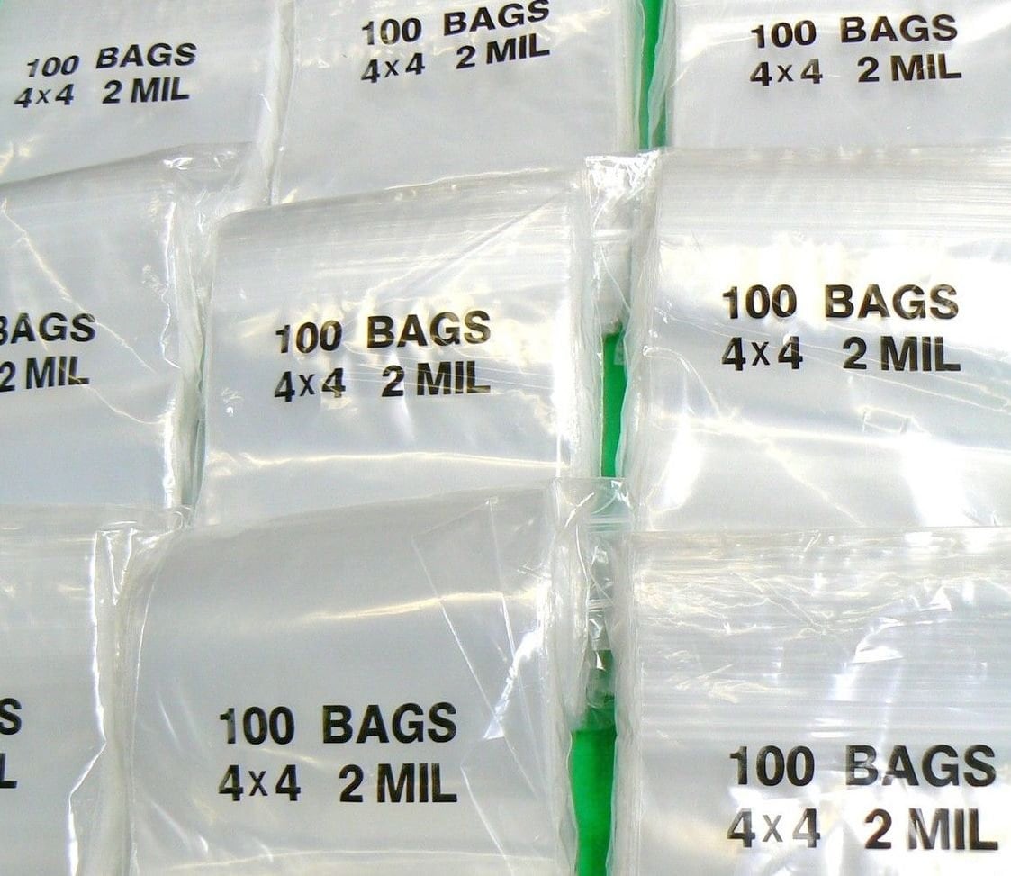 200 Pack Small Plastic Bags For Jewelry, Mini Baggies 4 Assorted Sizes. 2x3  3x3 3x5 4x6 Inch 2 Mil Thick Poly Zipper Lock Bags Clear for Jewelry