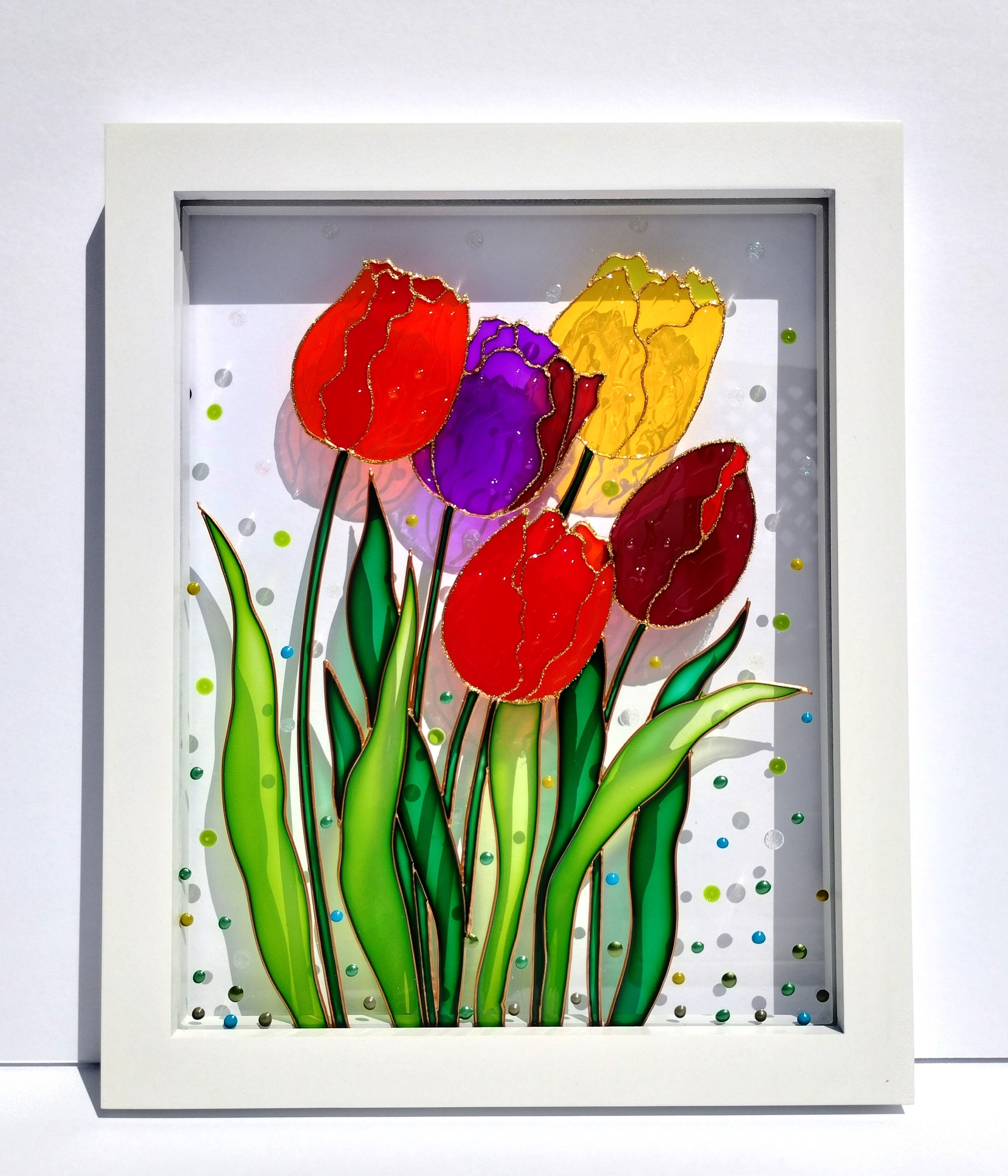 チューリップのガラス絵画：3Dステンドグラス窓装飾（11インチ×9インチ