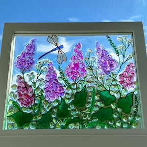 Arte em resina com flores abstratas e apanhador de sol: janela pintada com vidro triturado (11x9)