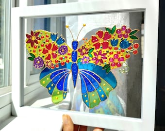 蝶のガラス絵画：3Dサンキャッチャー窓掛け（11インチ×9インチ