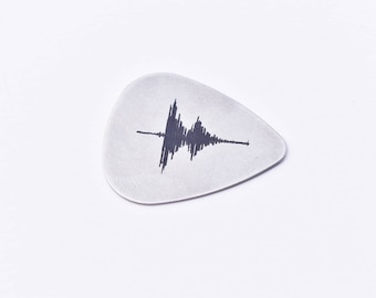 Customized Sound Wave Guitar Pick, Personalized Sound Wave, Engraved Guitar Pick, Musician Gift, Artist Gift, Stainless Steel Guitar Pick