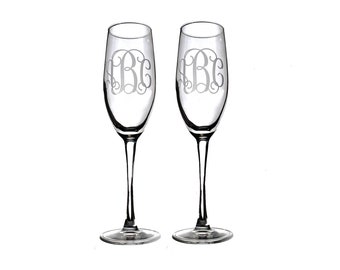 Personalized Toasting Flutes -Set of 2-, Monogram Wedding Flutes, Personalized Wedding Gift, Wedding Gift, Wedding Glasses, Couple's Gift