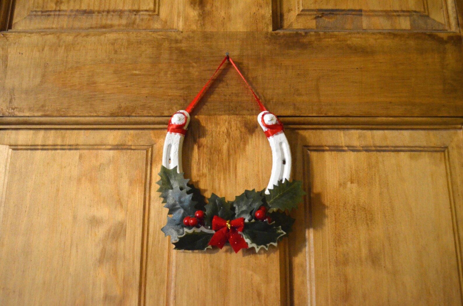 Christmas Horseshoe Wreath Etsy