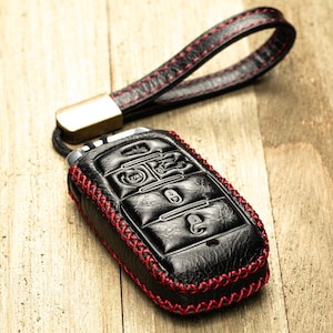 Cowhide Leather Key Fob Case: Compatible with RAM 1500 2500 3500, 5 Buttons