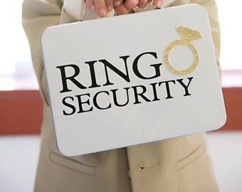 White Ring Security Box - Complet avec livre de coloriage avec crayons - Ring Bearer Alternative