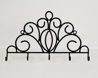Rustic 5-Hook Black Wrought Iron Hanging Wall Coat or Accessory Rack