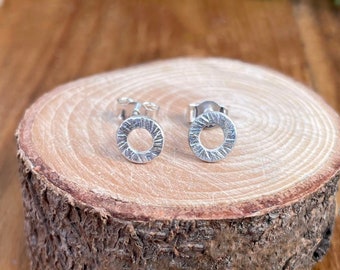 Handmade Silver Tree Bark Stud Earrings, Simple Silver Studs, Tiny Silver Studs, Circle Earrings, Hammered Earrings, Everyday earrings