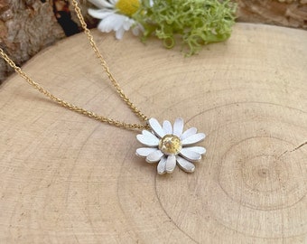 Handmade Gold & Silver Daisy Necklace, gold chain, flower necklace, daisy pendant, floral necklace, petal necklace, birthday gift, flowers