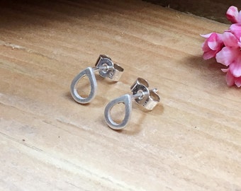 Handmade Silver Dewdrop Earrings, Teardrop Stud Earrings, Tiny Silver Studs, Sterling Silver, Simple Stud Earrings, Everyday Earrings