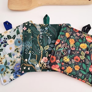 Rifle Paper Co Blommönster: Litet quiltat 6,5" grytunderlägg, grytunderlägg, handgjort