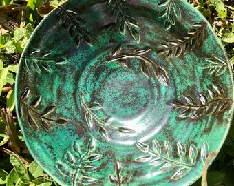 Green leaf dish by Cute and Clay