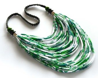 GREEN WHITE bib necklace of cotton tread, cotton multistrand necklace, knittwear layered necklace, summer bib necklace, cotton cord necklace