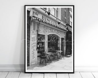 STREETS OF LONDON, Black and White Photography Print, London, London Cafe, Street Photography, Cityscape, Wanderlust, Home Decor, Wall Art