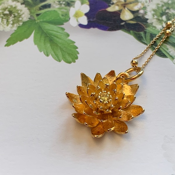 chrysanthemum Pendant, November birth flower, citrine necklace, November birthstone, floral pendant, solid silver flowers, sterling silver