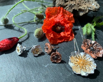 Poppy Pendant, August birth flower, flower pendant, nature inspired jewellery