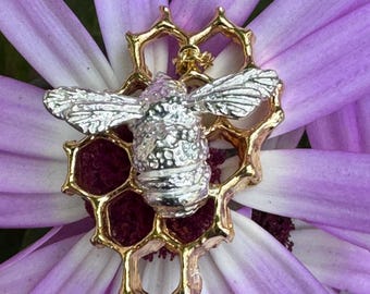 Bee and Honeycomb Sterling Silver Pendant; Bee Lover gift, Three Dimensional Nature Jewellery, Handmade lifelike jewelry