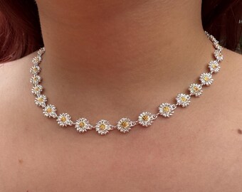Daisy Chain Necklace, Sterling Silver Daisy Necklace, April Birthflower