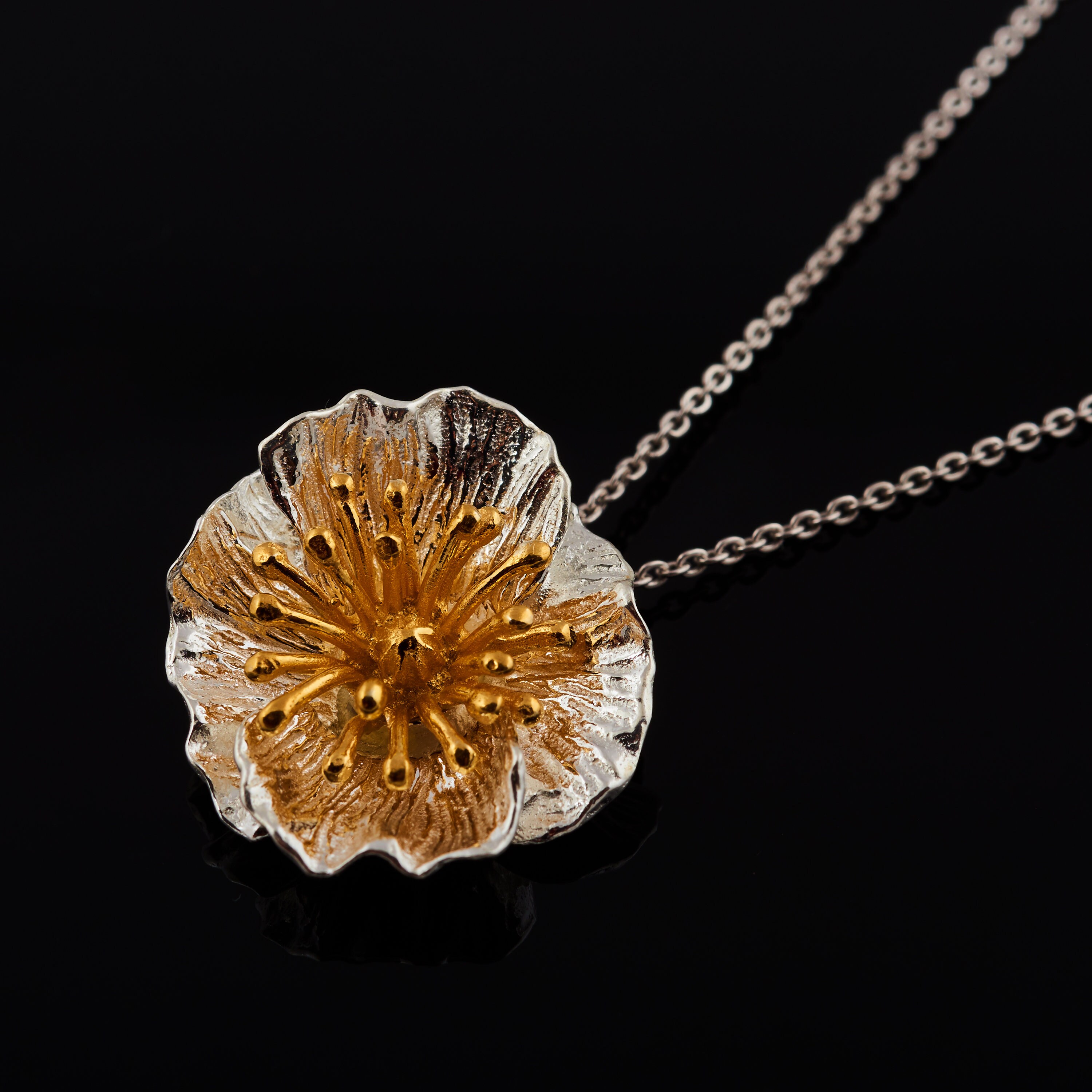Ciondolo Ovale Con Fiore Naturale Di Papavero Conservato In Resina - Argento Sterling 925 Con Catena 50 Cm - Gioiello Artigianale