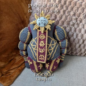 Esquie Crochet Plushie – Handmade Collectible Amigurumi, Clair Obscur Expedition 33 Fan Art, 100% Cotton Yarn, Unique Game-Inspired Keepsake